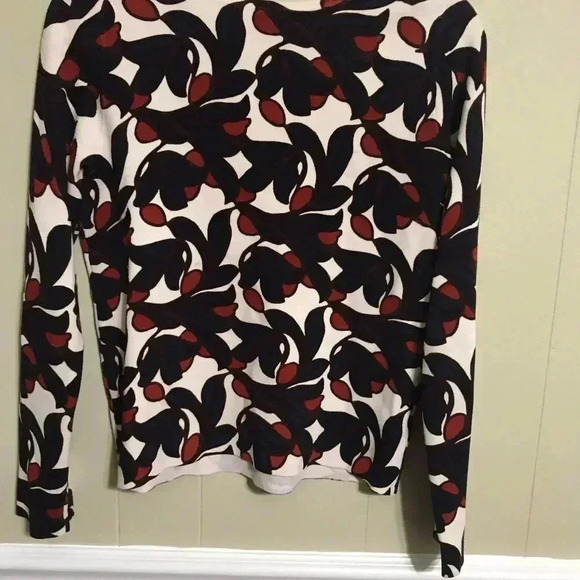 Ann Taylor Sweater - Picture 5 of 5